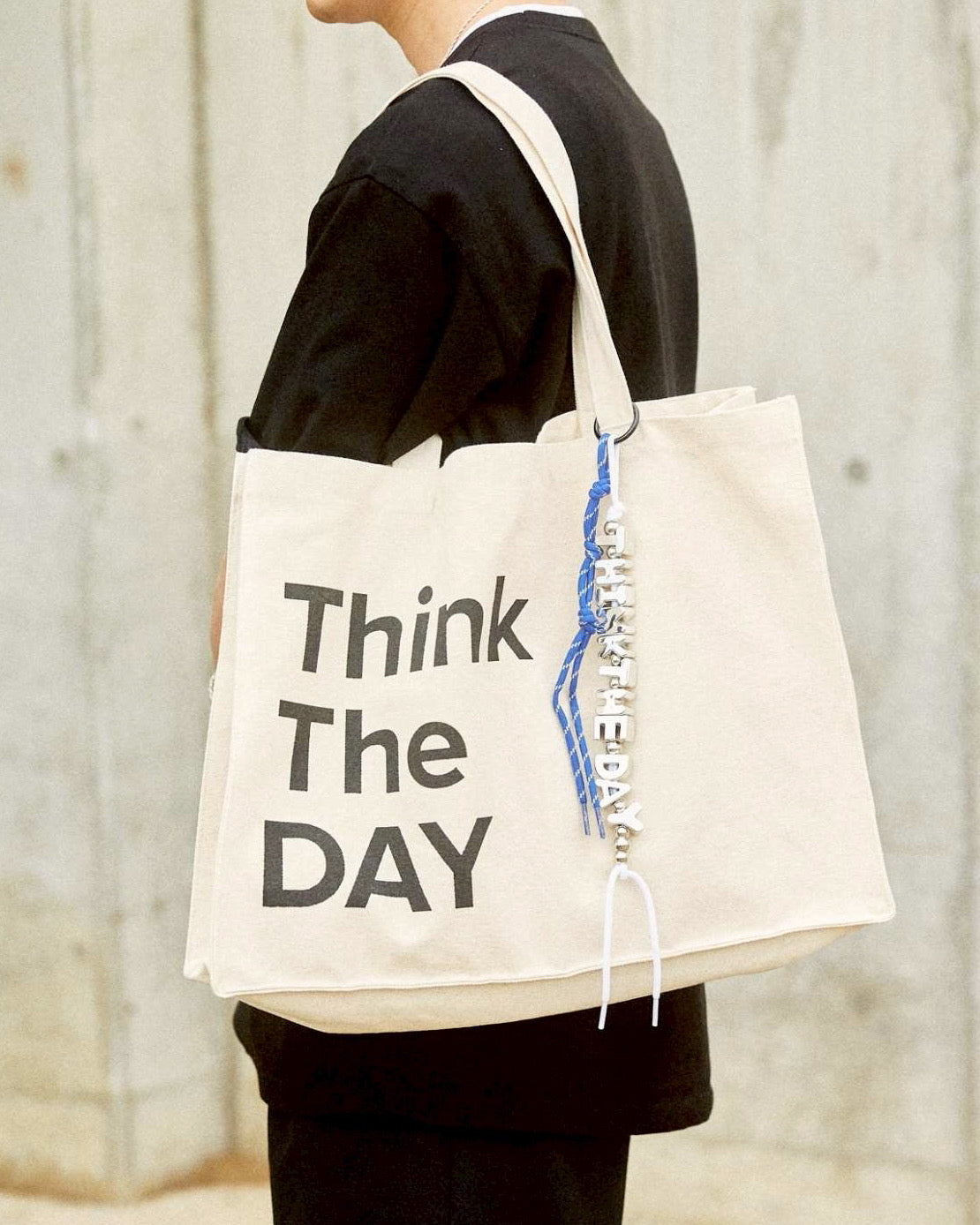 Think The DAYコットントートバッグ