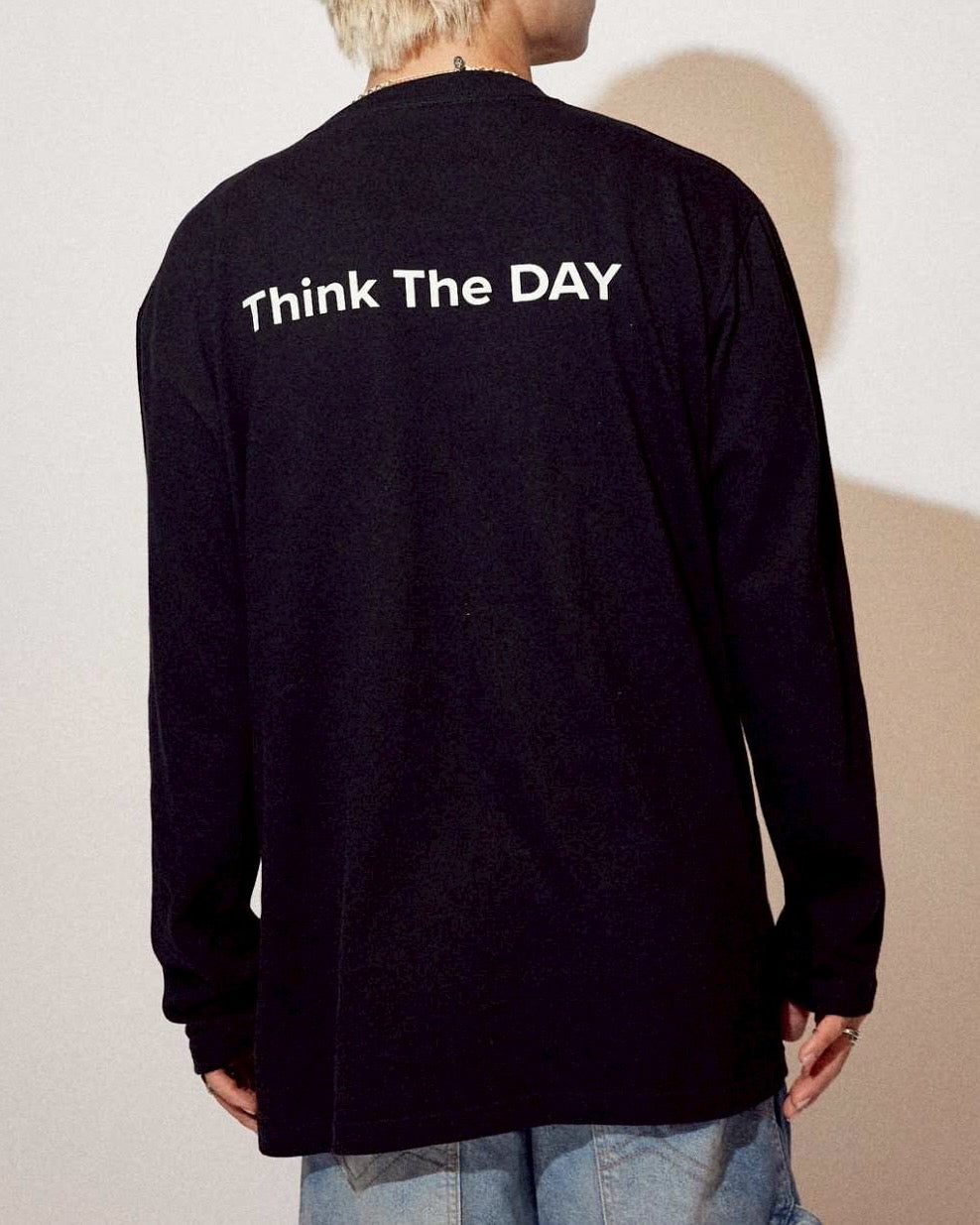 ロゴロングスリーブTシャツ – Think The DAY