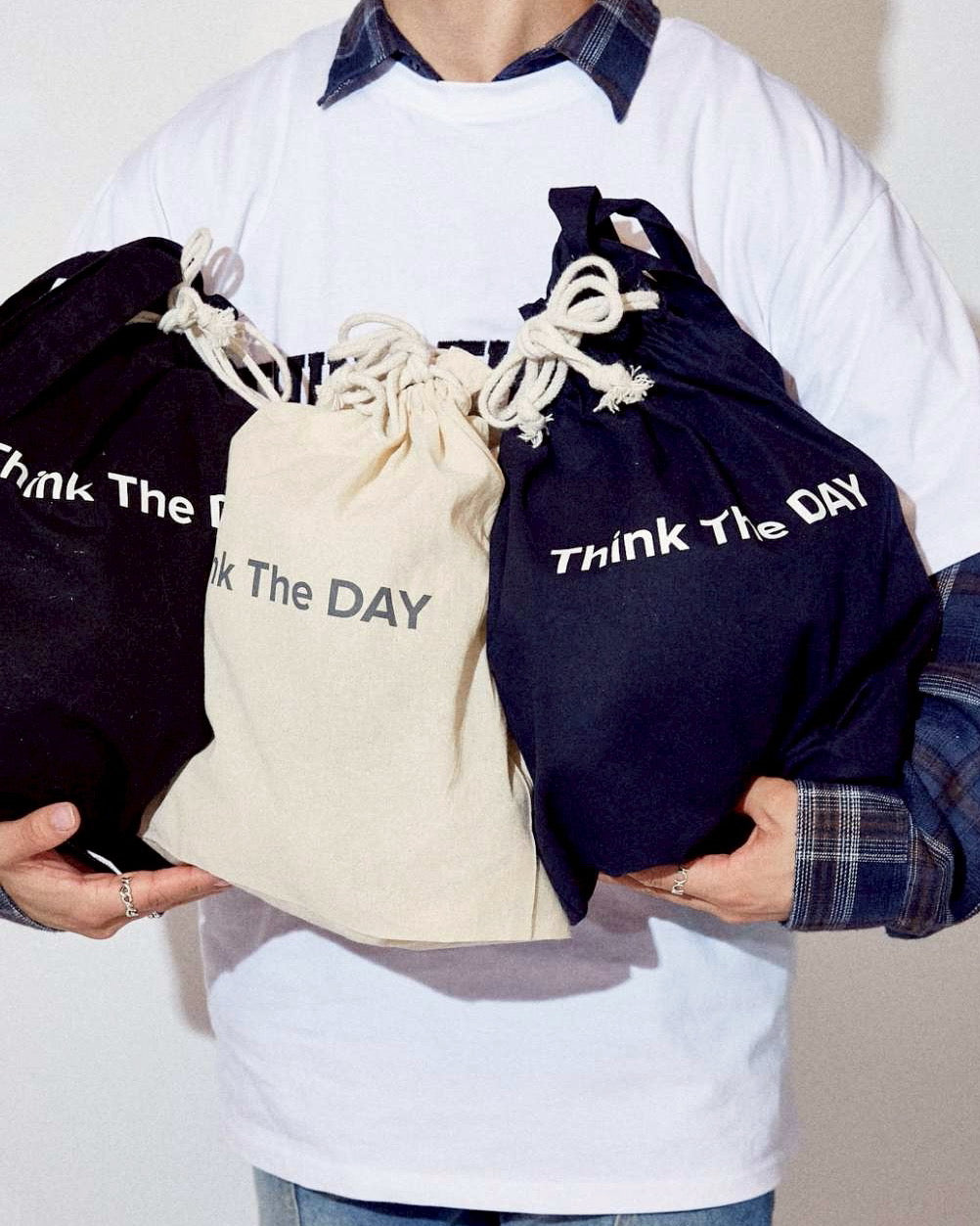 コットン巾着バッグ